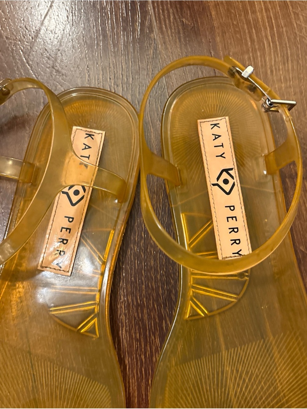 Katy Perry Collections Amber Jelly Sandals with Peach Charm - Picture 3 of 7